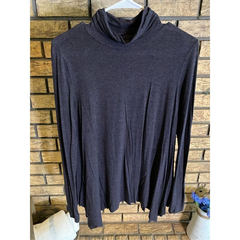 American Eagle Soft and Sexy Turtleneck‎